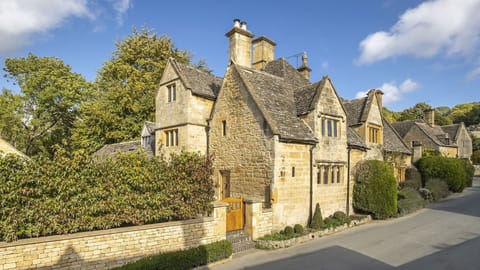 Cottage External, Stone Cottage, Bolthole Retreats