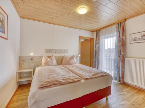 Seeblickstrasse - Fewo Nr.1 - Ferienwohnungen Petschnig Bed and Breakfast in Villach