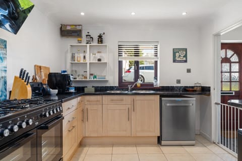 Beautiful Tenby Cottage