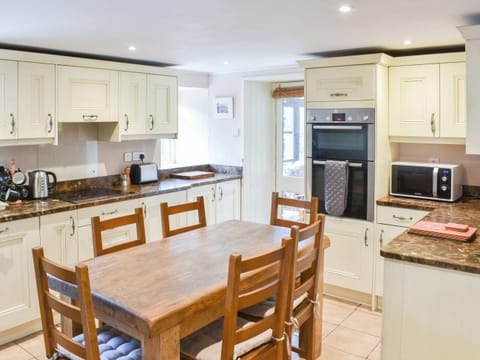 Kitchen/diner | Red Squirrel Haven, Snaizeholme, near Hawes