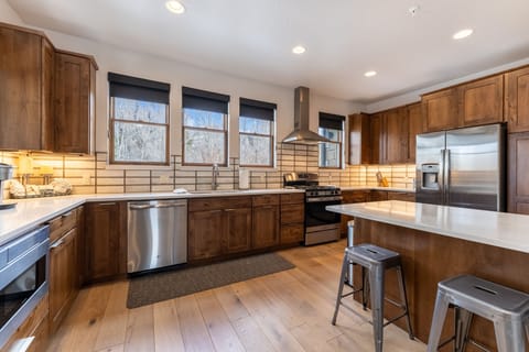 Full-size luxury kitchen.