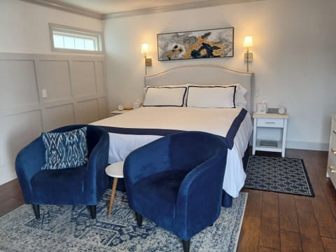 Beautiful suite with King bed