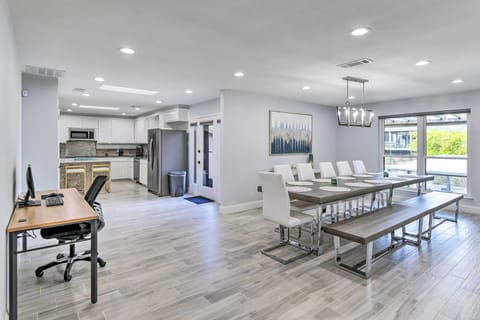 Dining Area | Laptop Workspace