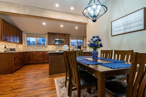 There is space for 6 to eat together at the dining table