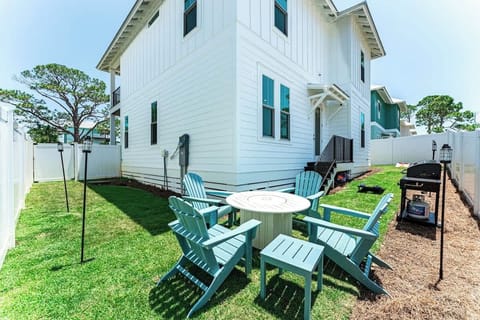Private yard with gas fire table, gas grills, tiki torches, outdoor shower recently added, and cornhole. 

Walk 3 minutes down the board walk to the beach

Under the porch you'll find beach toys, wagon, and beach chairs with coolers for pockets.