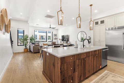 Kitchen, Dining and Living Room