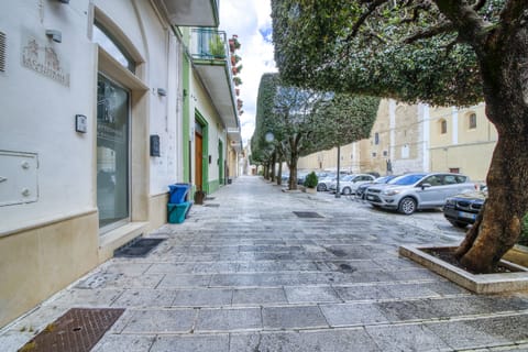 entrance La Cattedrale Apartments&Suite 2 - Affitti Brevi Italia