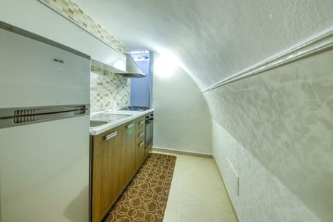 kitchen La Cattedrale Apartments&Suite 2 - Affitti Brevi Italia