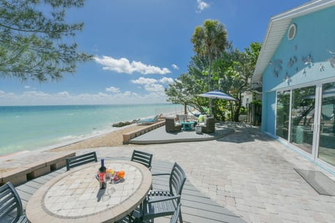 Gorgeous Views - Breakaway