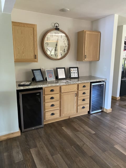 Mini Fridges to hold beverages 