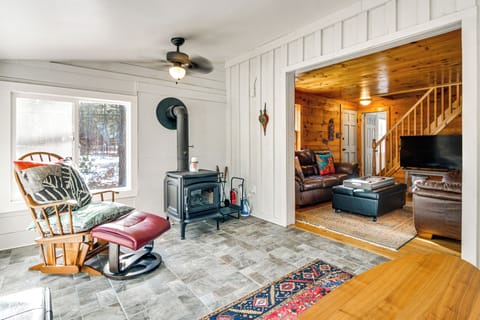 Center Ossipee Vacation Rental | 3BR | 1.5BA | Stairs Required | 1,300 Sq Ft