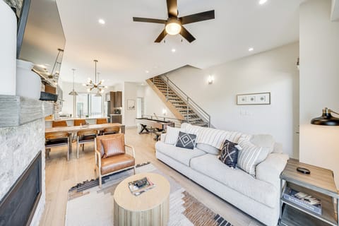 Silverthorne Vacation Rental | 3BR | 3.5BA | 1,605 Sq Ft | Stairs Required