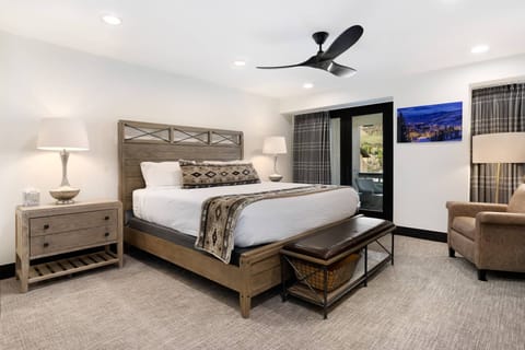 Primary Bedroom with King Bed.