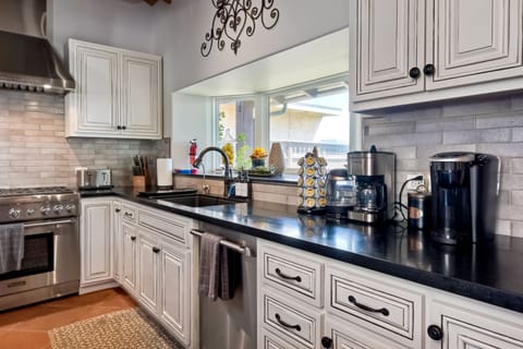 Get your morning coffee with drip or Keurig