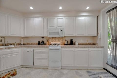 Spacious Kitchen with all the