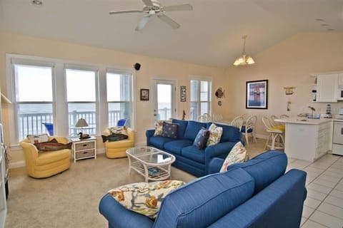 Welcome to Ocean Club B302!