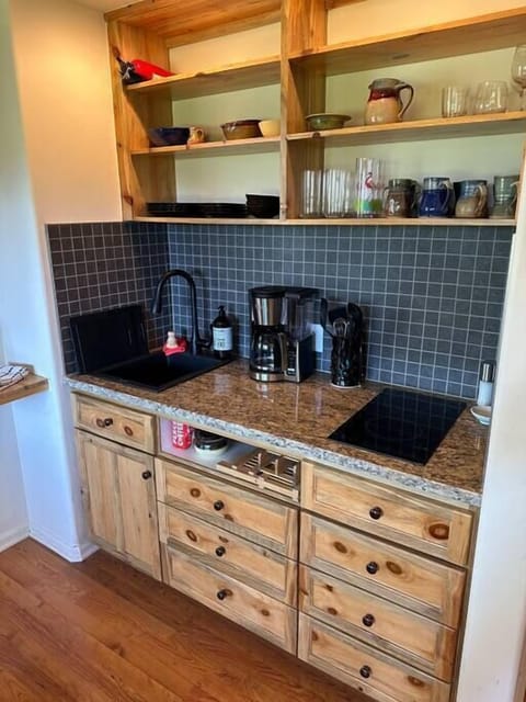 62cc7003-19d0-4442-99a8-d84509cb6768