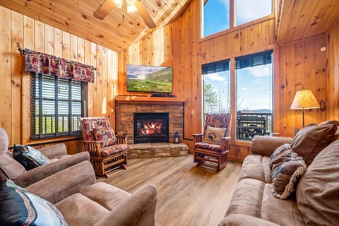 Relax in comfort Living Rm