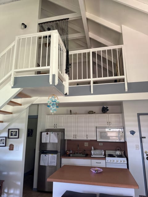 Kitchen and loft
