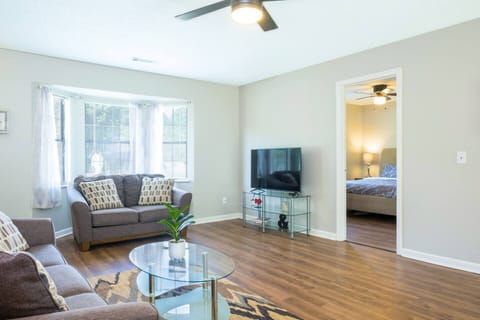 Enjoy your favorite streaming service on the 4K TV