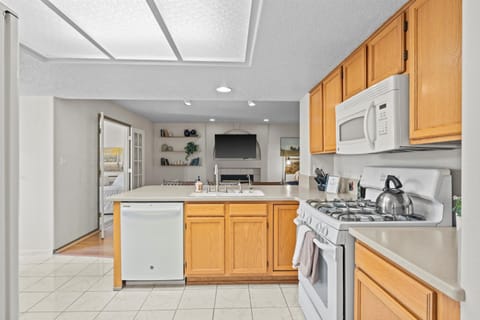 Perfect kitchen for your stay Equipped with all your cooking essentials & coffee