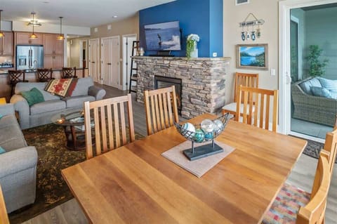 Intimate, easy, everything you need is right here.