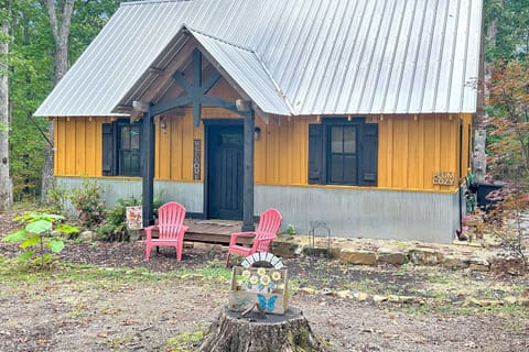 Welcome to Plum Cozy Cabin