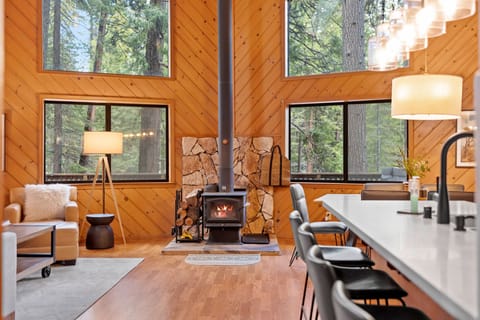 49-print-726 Marilyn Way-49-2