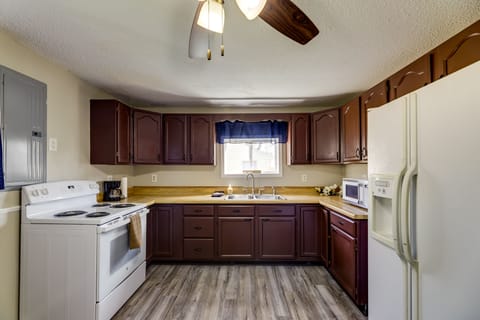 Kitchen | Toaster | Spices