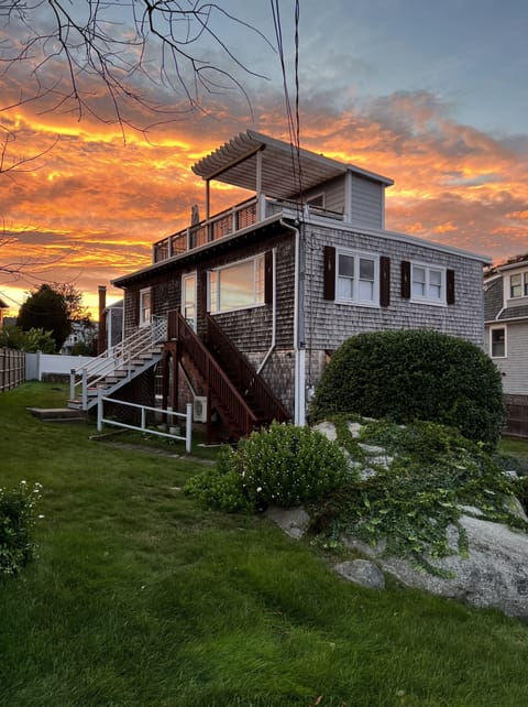 Yes, this is an unretouched photo! The evening light is really this beautiful!