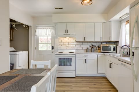 Kitchen | Cooking Basics | Coffee Maker | Trash Bags & Paper Towels