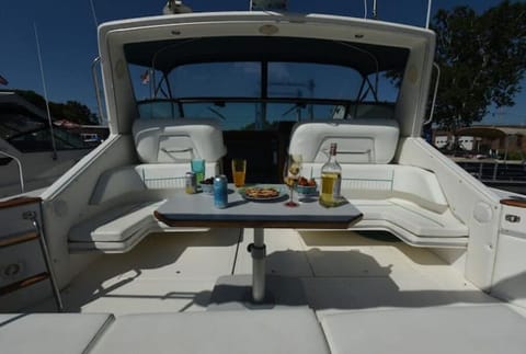 Very spacious cockpit