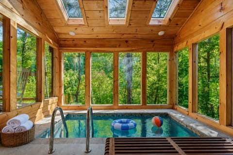 Discover Countryside Comfort by Ghosal Luxury Lodging and enjoy one of the finest indoor pool experiences in the Smokies.