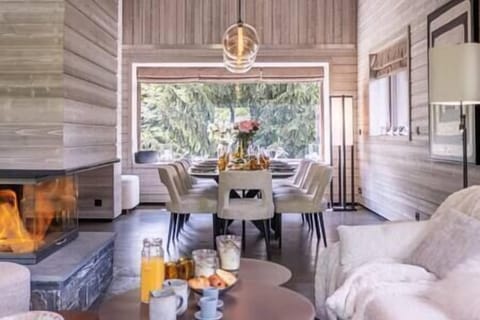 92f24588 6bda 4673 ace6 82f3e7abe9db