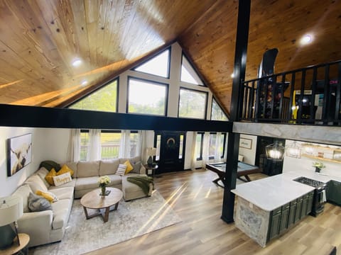 Completely Renovated and decorated! 