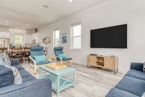 Open design makes it easy for your group to connect.