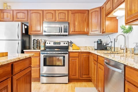 Bright & Stylish Kitchen with Stainless Steel Appliances