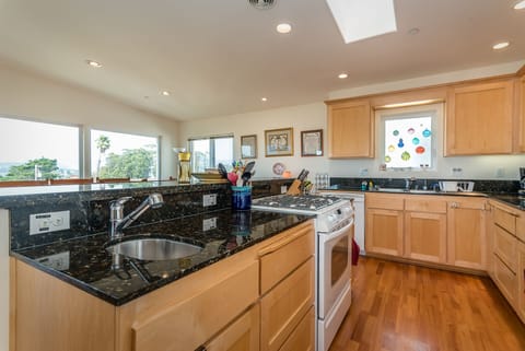 Views while you cook