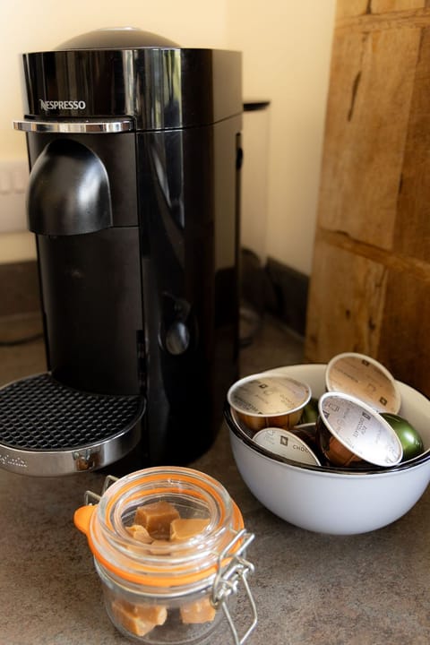 Lew Valley Lodge - Stunning Self Catering Accommodation