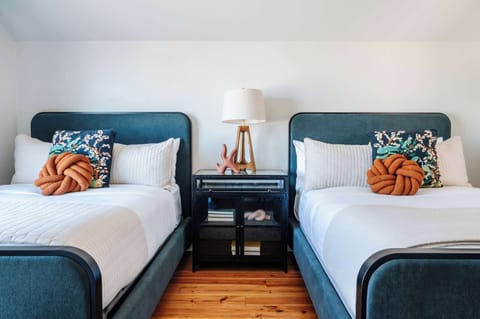 Third Floor | Bedroom 7 |Built-in Desk | Deck Access