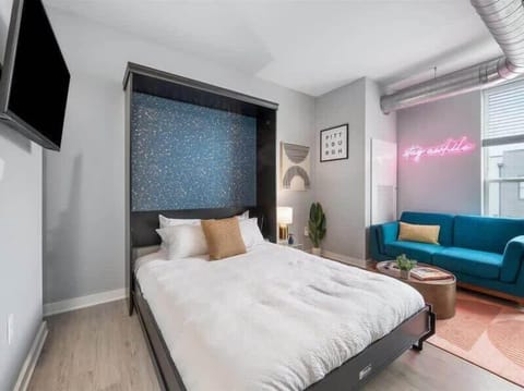 CozySuites l Boutique SDO, Lawrenceville