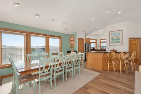 Dining Room, 3rd Floor