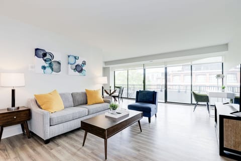 Modern decor for a welcoming vibe