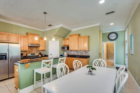 Dining Area | 1st Floor | Dishware/Flatware