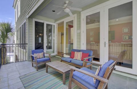 136 Grand Pavilion, Outside Deck