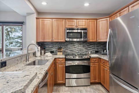 1705608882231-1542-12