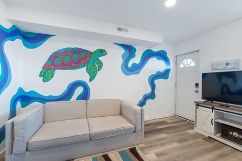 Living Space w/ Sea Turtle Mural