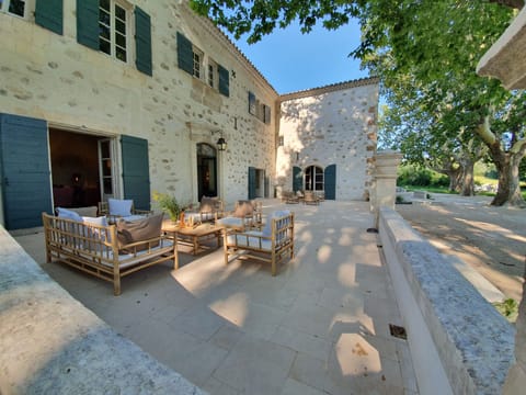 Terrace in front of living rooms - seats 22