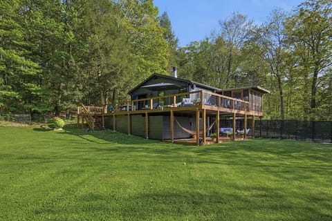 Relax and enjoy this gorgeous lakefront home on Richmond Pond