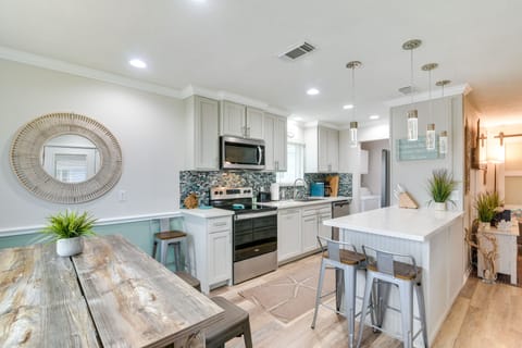 Kitchen | Cooking Basics | Spices | Ice Maker